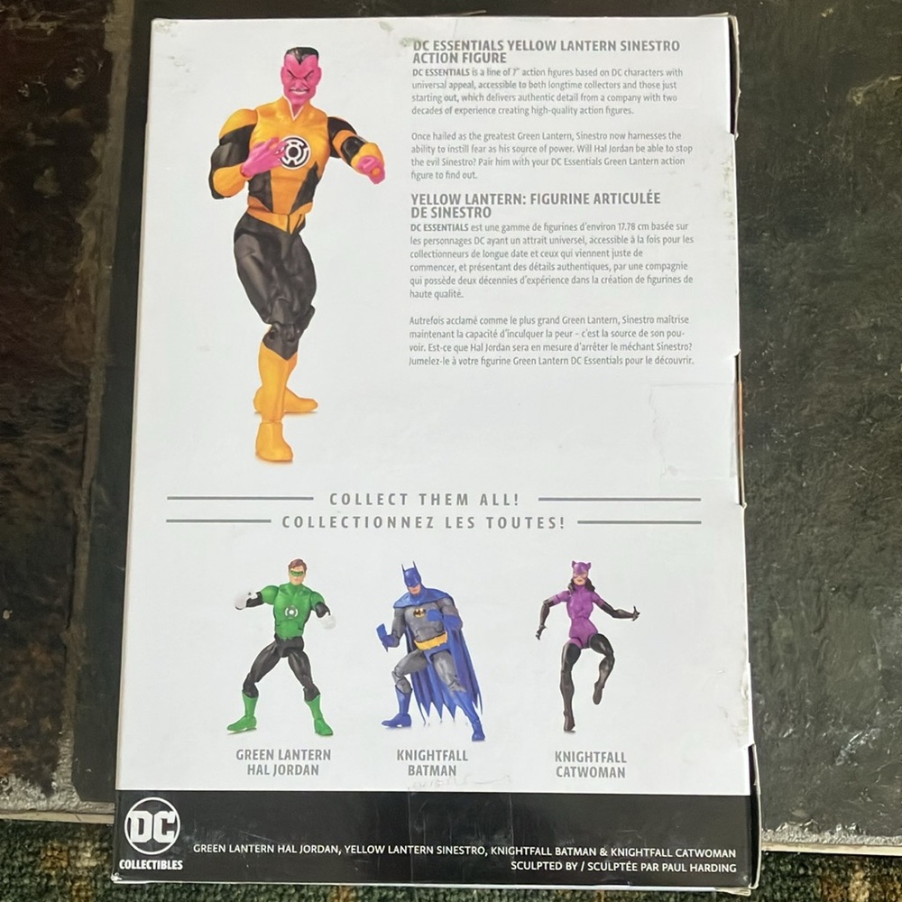 DC Collectibles Yellow Lantern Sinestro Figure - Picture 4 of 4